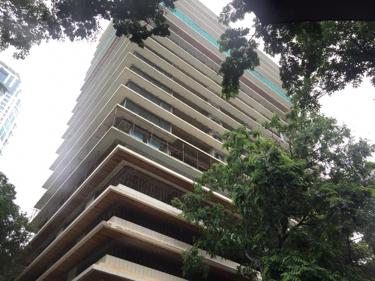 Flat Sold For Rs 1.25 lakh per square feet in Carmicahel Road