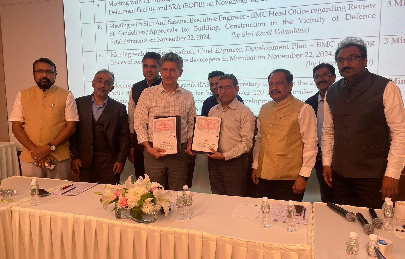 CREDAI-MCHI and MAHAPREIT have signed an MoU to assess air emissions and create a roadmap for decarbonization in the construction sector, aiming for net-zero emissions and sustainable building practices.