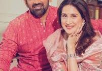 Zaheer Can with wife Sagarika Ghatghe