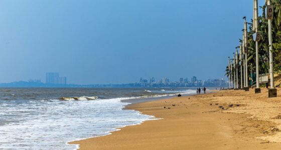 A luxury apartment in Juhu's Lodha Avalon project was sold for a record ₹1.08 lakh per square foot, highlighting Mumbai's booming high-end real estate market.