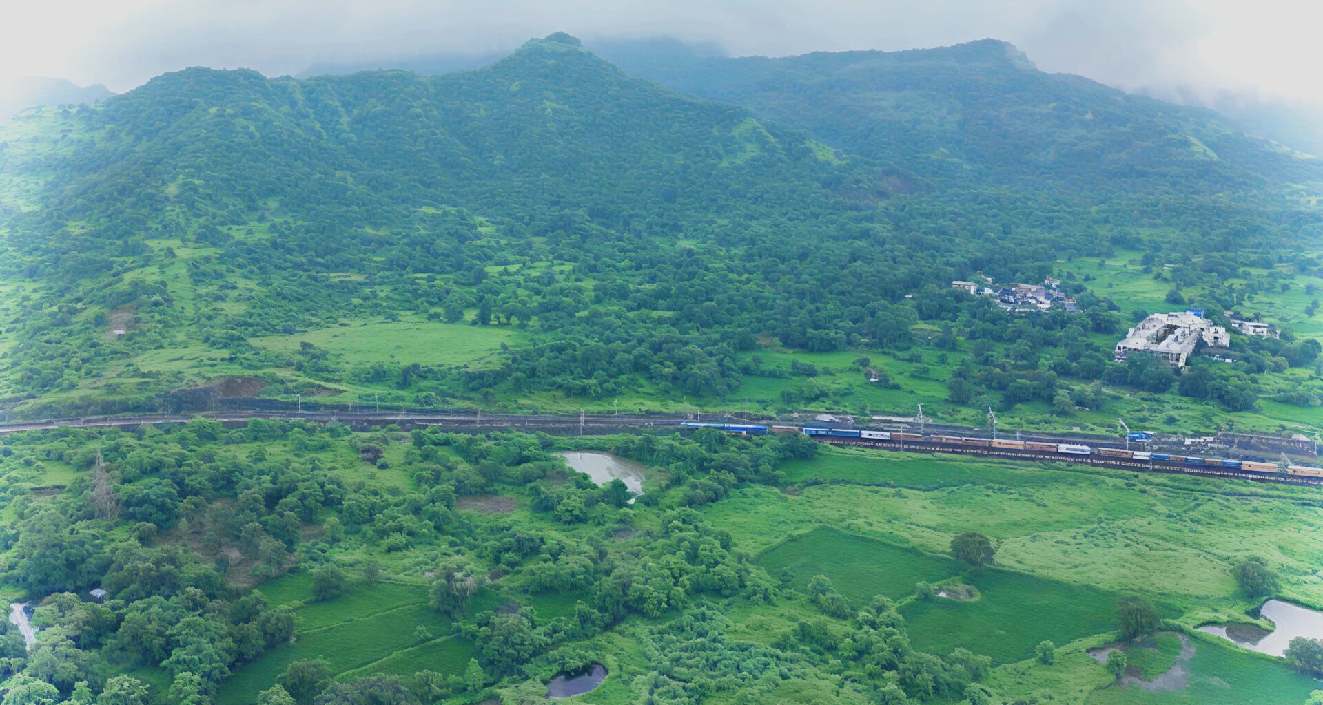 Sugee Group has entered the second-home market with a gated plotted development project in Karjat, launched in partnership with ACE Dealmakers and Purnasya. The project offers freehold NA plots with infrastructure, targeting families and investors.