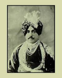 The Barwani royal family has issued a public caution notice warning prospective buyers against fraudulent claims on land linked to Maharaja Ranjit Singh in Mumbai. The family alleges that some individuals are misusing their identity to claim ownership over properties in Mulund, Kurla, and other locations.
