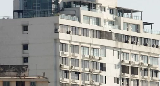 A shop/office in Madhuli (Worli) — the building once occupied by Harshad Mehta — changed hands for ₹5.8 crore (≈1,344 sq.ft), implying a market rate of about ₹43,142/sq.ft and offering a fresh benchmark for prime Worli properties.