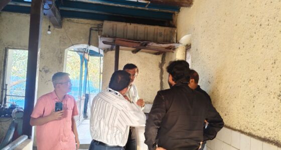 Piling work on the Elphinstone Bridge redevelopment project was halted after nearly 50 residents protested, citing fear that vibrations could damage their century-old buildings. MMRDA and VJTI experts have now stepped in with real-time vibration monitoring and safety measures to reassure locals.
