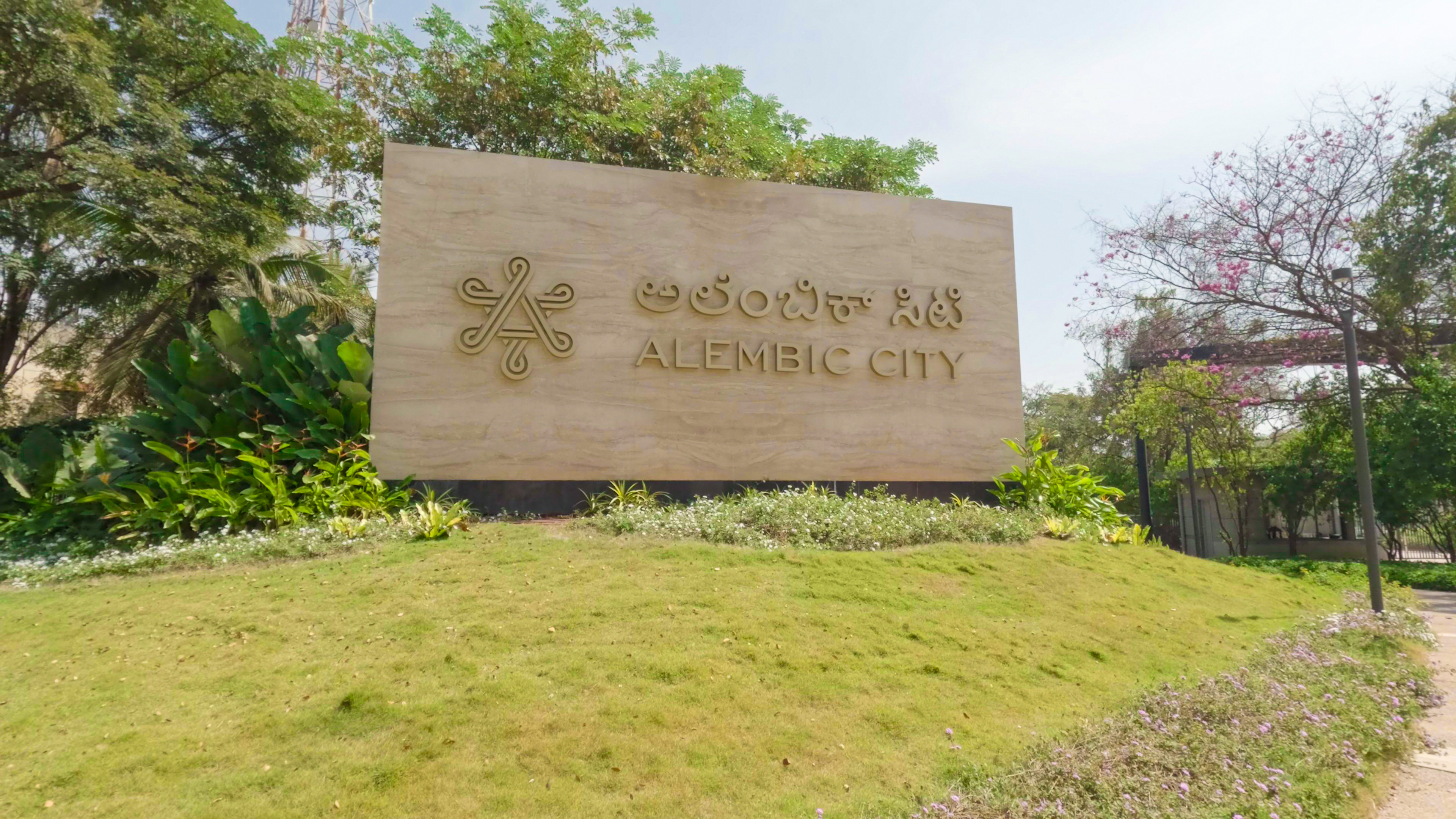 Alembic City in Bengaluru secures a massive 2.4 Mn sq. ft. lease from a global tech giant, welcomes University of Liverpool’s first international campus, launches “Cloud Forest” residential project, and sets new benchmarks in RICS-aligned Whole Life Carbon assessment for sustainable office spaces.
