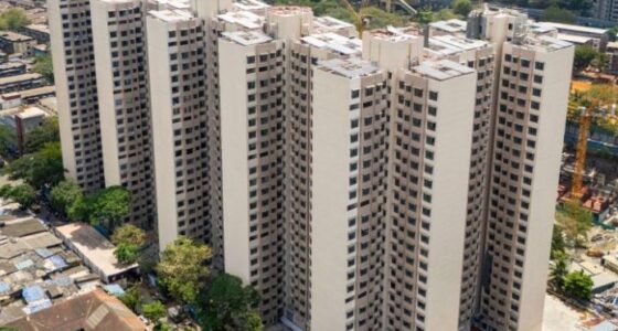 MHADA starts handing over 537 homes at Naigaon BDD from June 5, advancing Mumbai’s massive chawl redevelopment project.