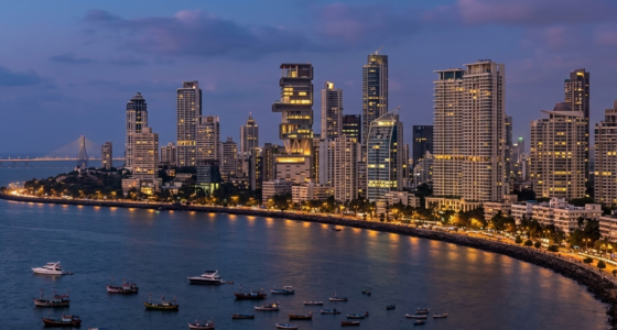 Mumbai sold 16 luxury homes daily worth ₹164 crore in Q1 FY27, with total transactions reaching ₹14,903 crore across 1,499 deals.